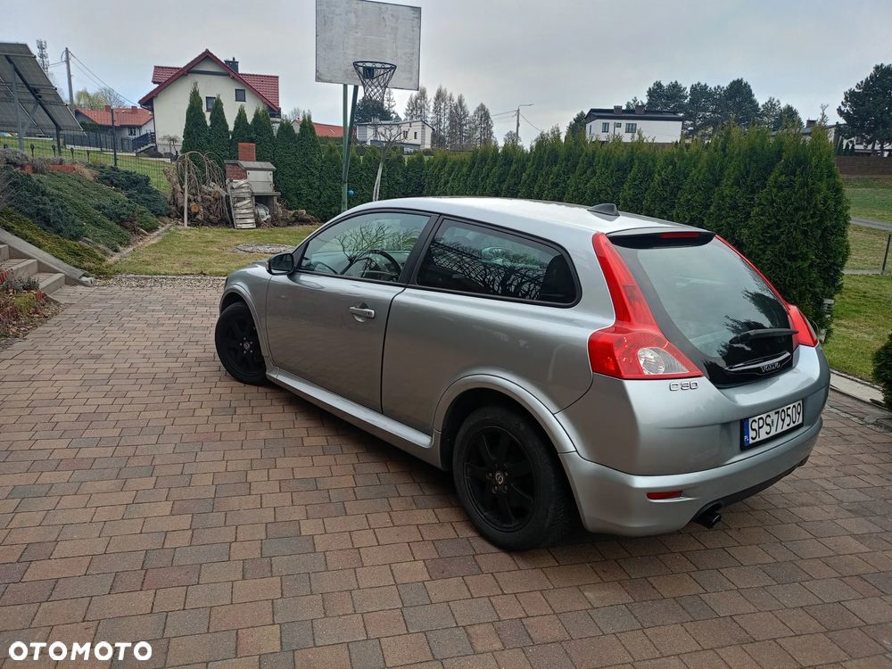 Volvo C30 2.0D Momentum - 10