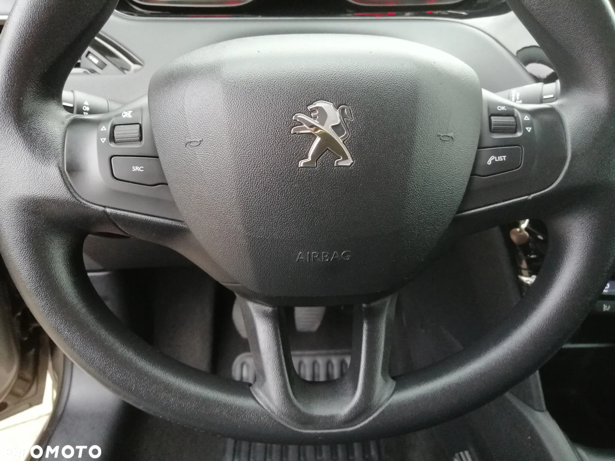 Opel Corsa 1.4 16V Active - 20
