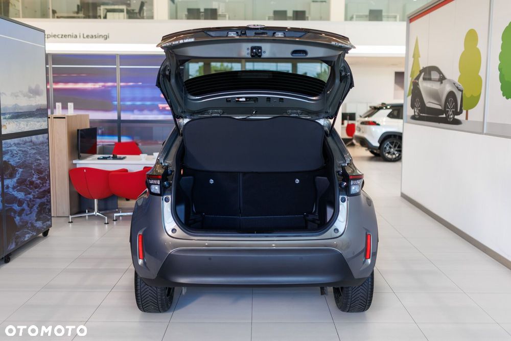 Toyota Yaris Cross Hybrid 1.5 Comfort - 23