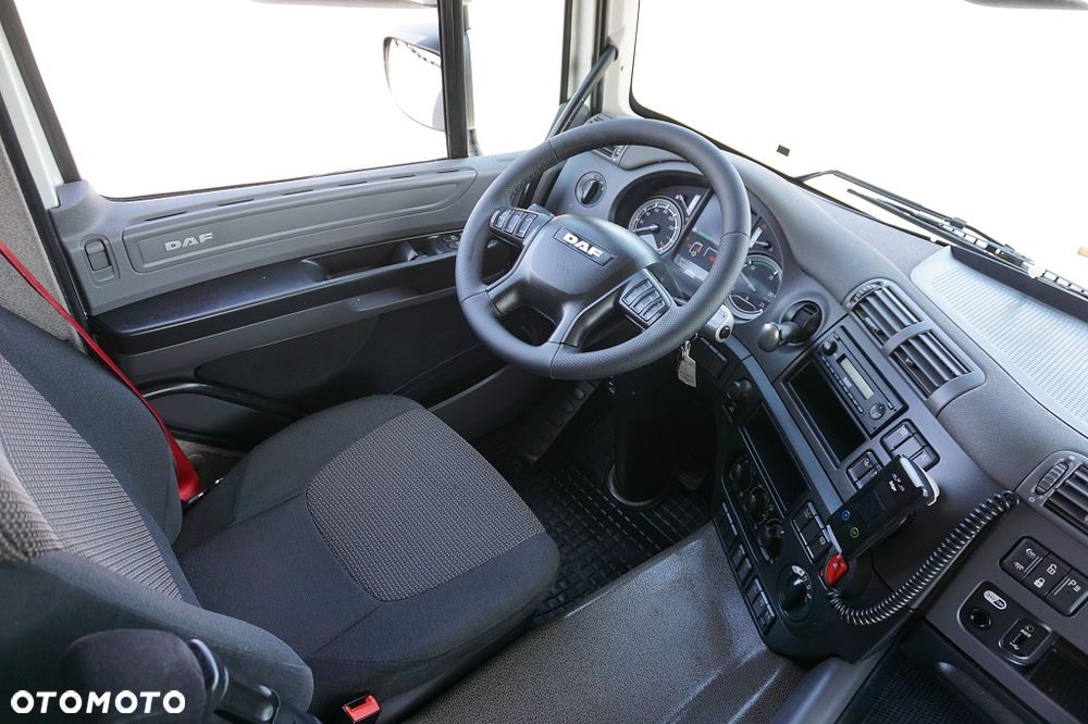 DAF / CF / 400 / ACC / EURO 6 / PRZEWOZU NAPOJÓW / OŚ SKRĘTNA - 13
