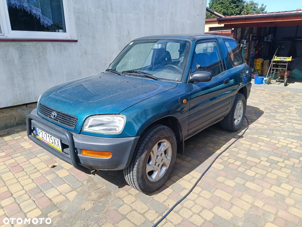 Toyota RAV4 2.0 - 1