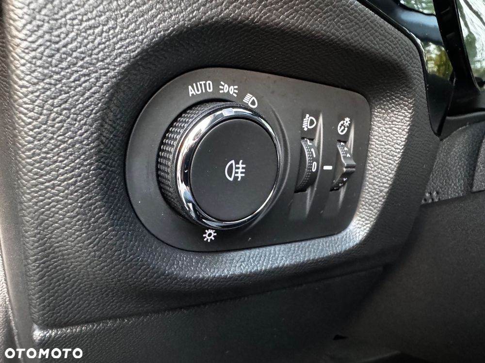 Opel Corsa 1.2 Direct Inj Turbo Start/Stop Automatik Edition - 26