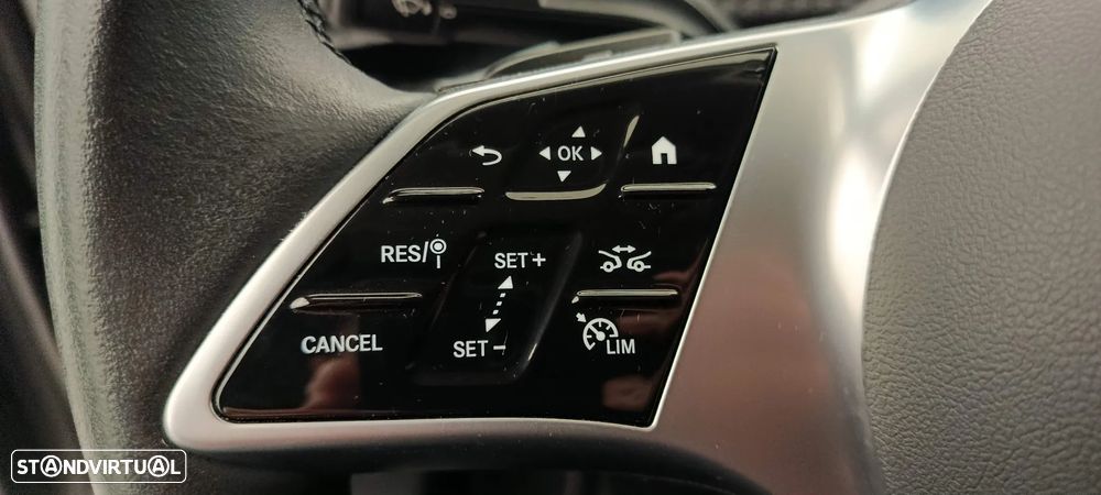 Mercedes-Benz A 250 Limousine e - 22