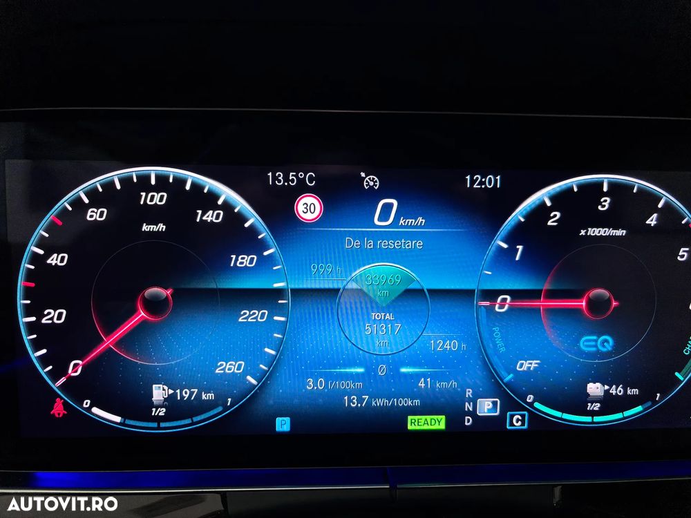 Mercedes-Benz E 300 de 4Matic 9G-TRONIC Avantgarde - 30