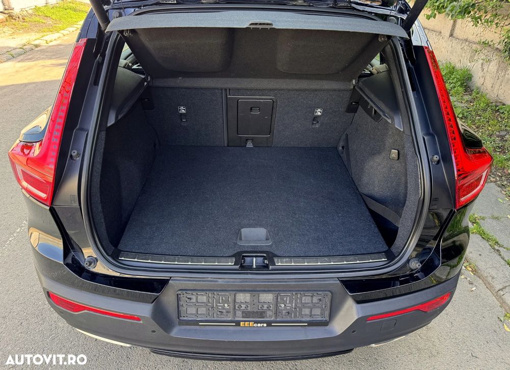 Volvo XC 40 D3 AWD R-Design - 22