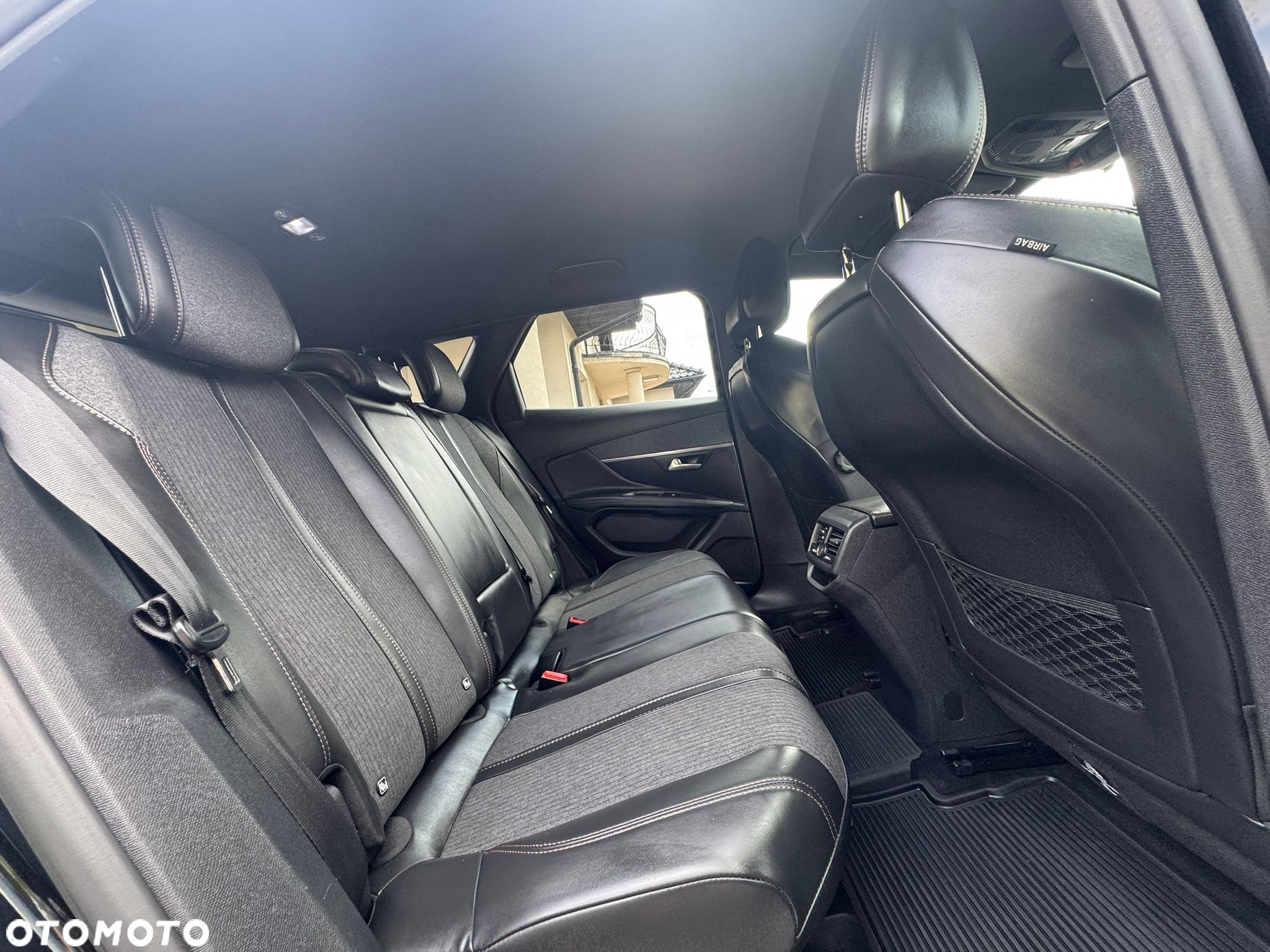 Peugeot 3008 1.2 PureTech GT Pack S&S EAT8 - 21