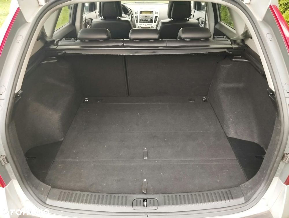Kia Ceed 2.0 CRDi TX - 15