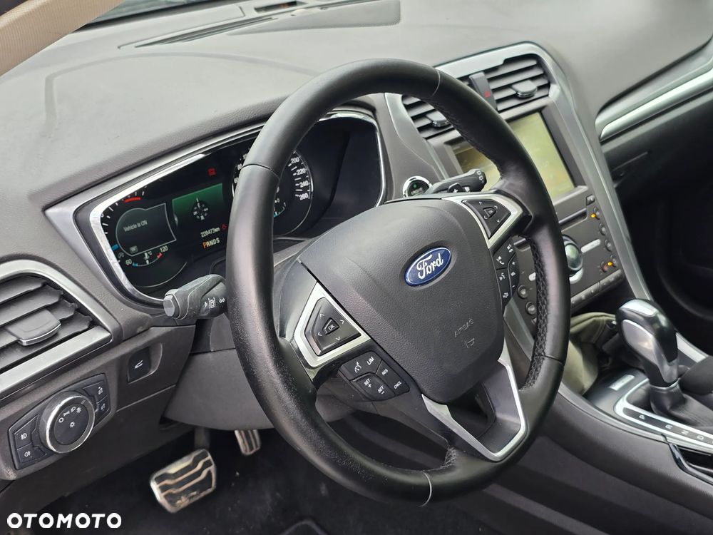 Ford Mondeo 2.0 TDCi STart-Stopp PowerShift-Aut Titanium - 18