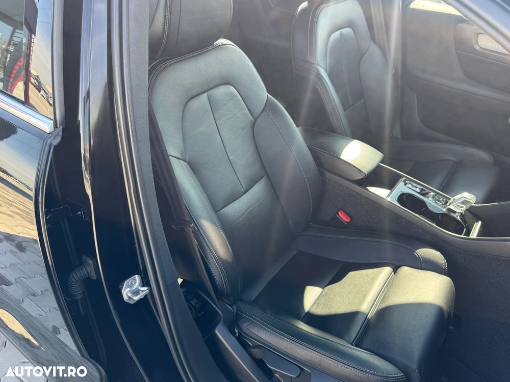 Volvo XC 40 T4 Recharge DKG Inscription - 25