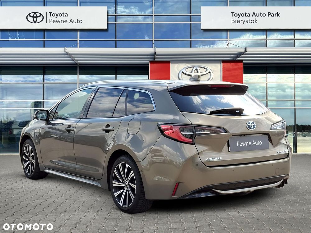 Toyota Corolla 2.0 Hybrid Comfort - 3