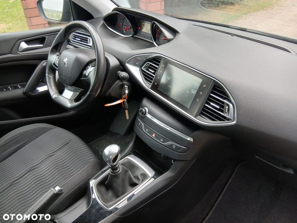Peugeot 308 1.6 BlueHDi Business Line S&S - 30