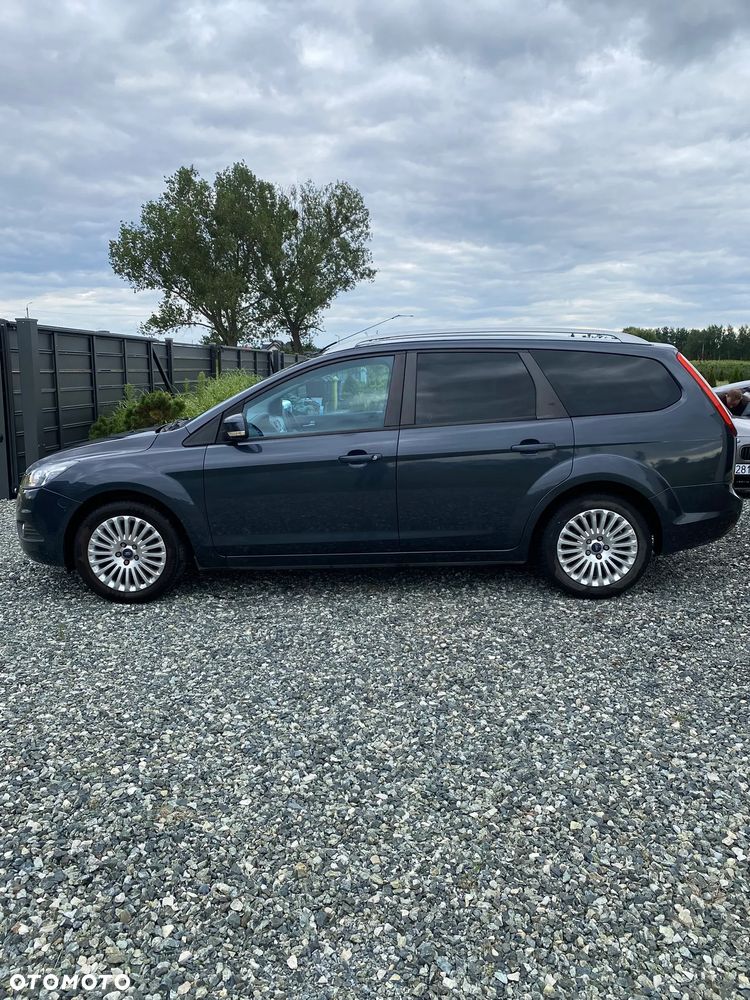 Ford Focus 2.0 TDCi DPF Titanium - 4