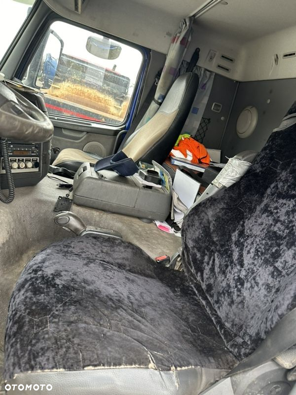 Volvo FM12 380 WUKO szambiarka + podajnik odsysacz do czyszczenia kanalizacji - 16