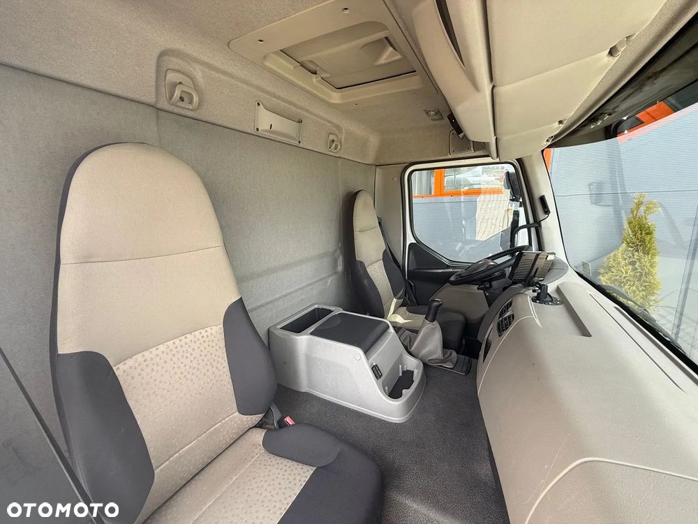 Renault Premium 270 DXI chłodnia multitemperatura // 18 Epal // E5 - 26