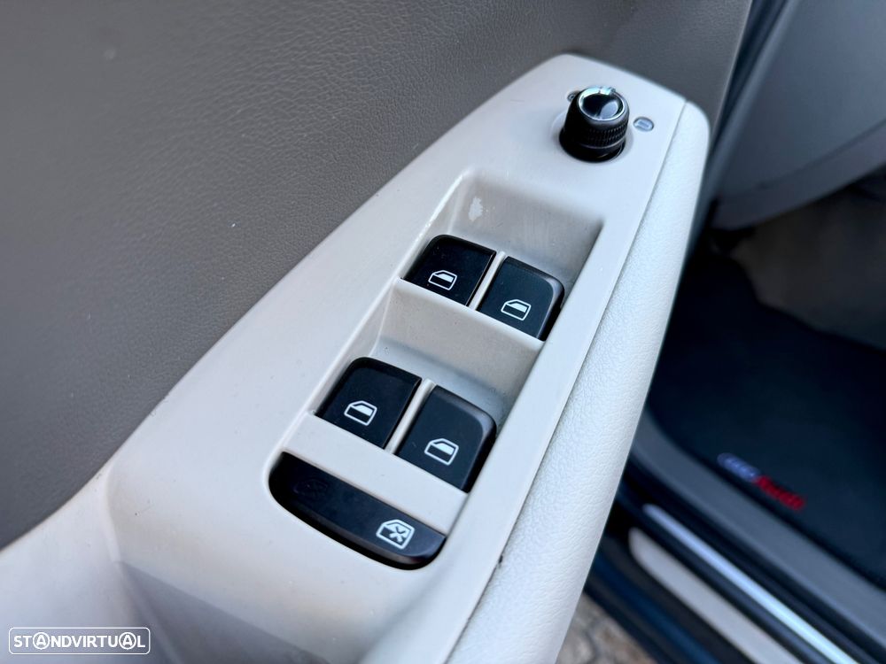 Audi Q5 2.0 TDI S-line - 40