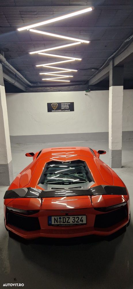 Lamborghini Aventador - 7