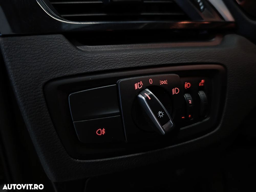 BMW X1 sDrive18i - 20