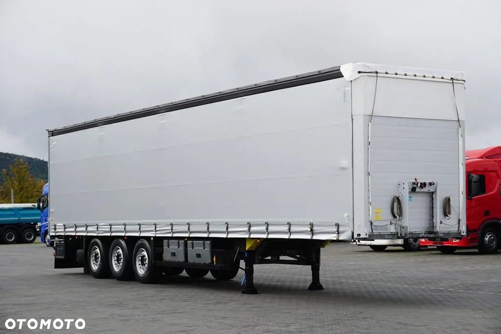 Schmitz Cargobull FIRANKA / MULTI LOCK / XL / OŚ PODNOSZONA - 1