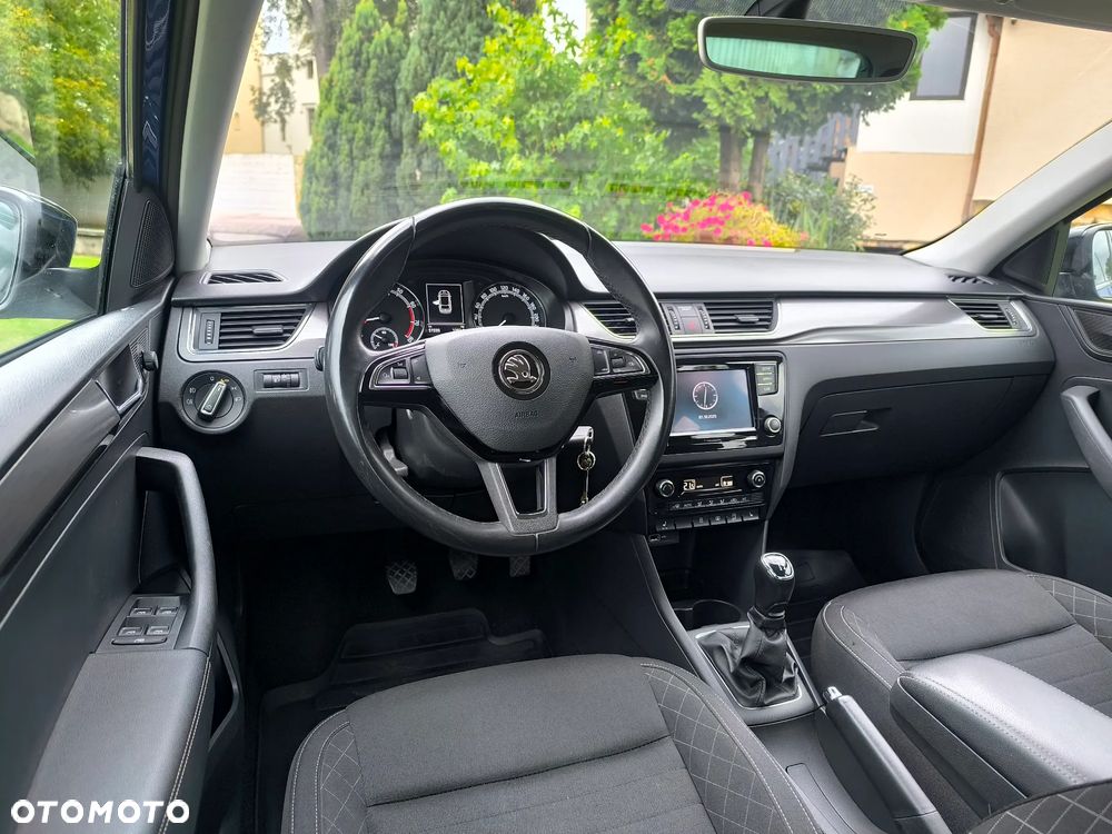 Skoda RAPID 1.0 TSI Style - 11