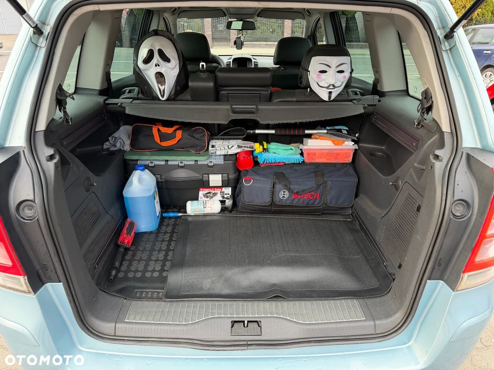 Opel Zafira 1.8 - 10