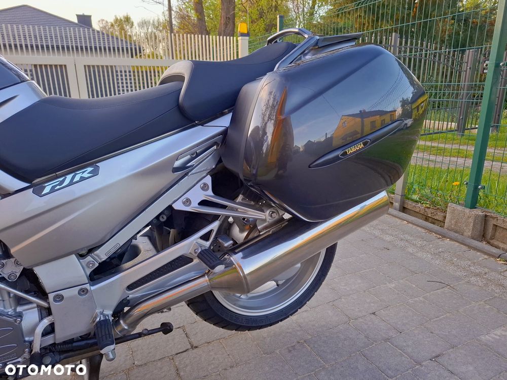 Yamaha FJR - 31