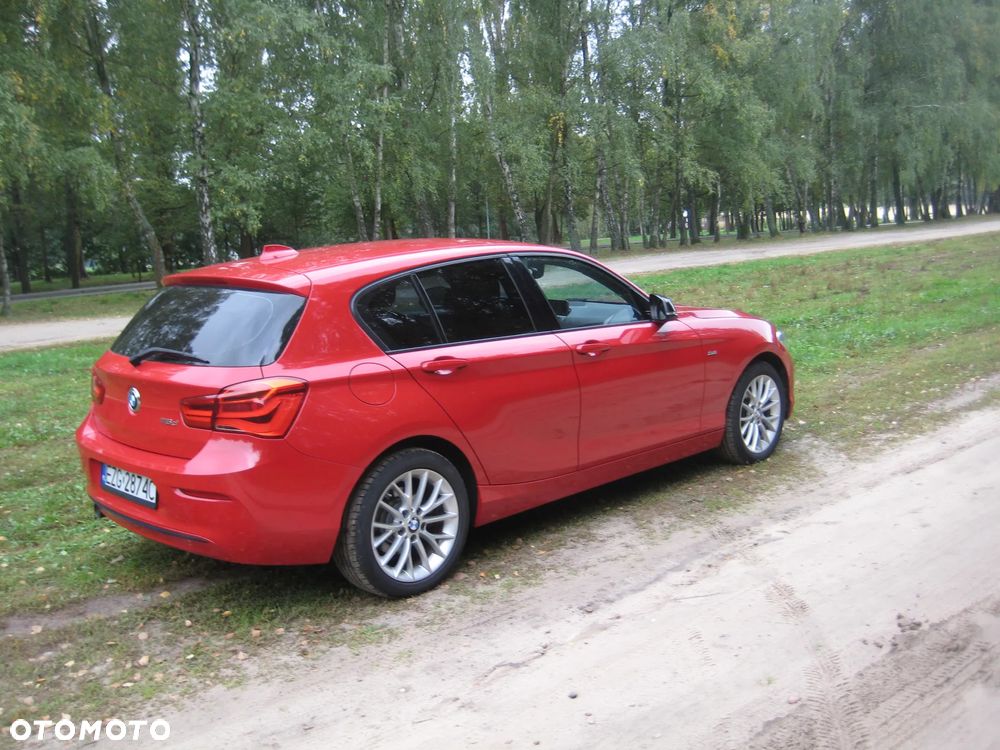 BMW Seria 1 116d Sport Line - 4