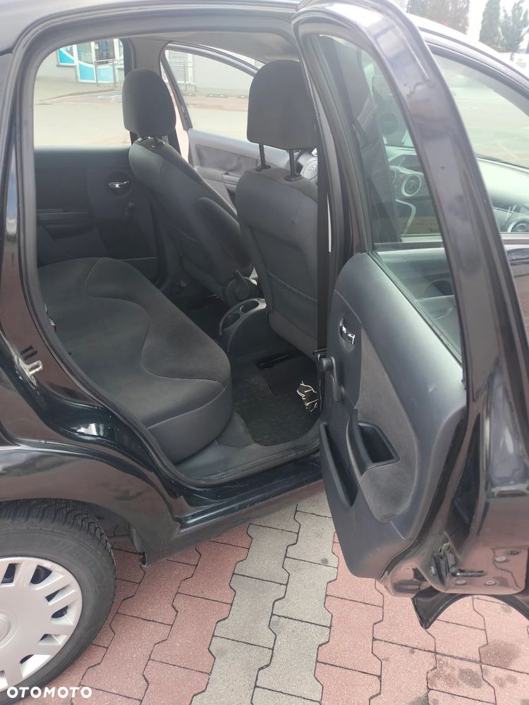 Citroën C3 1.4 16V Confort - 10