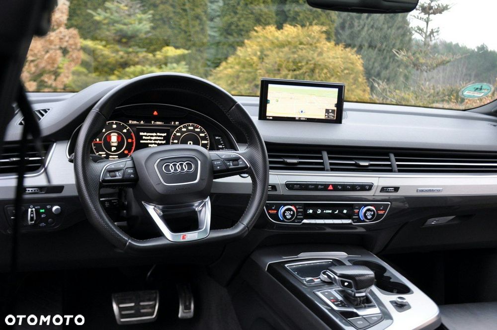 Audi Q7 - 32