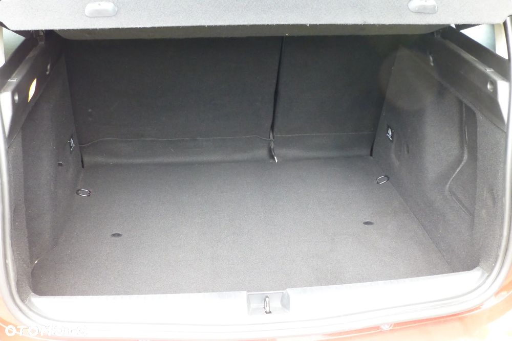 Dacia Duster 1.0 TCe Essential - 33