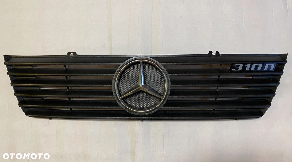 Grill atrapa chłodnicy Mercedes Sprinter I OE - 1
