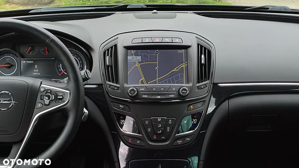 Opel Insignia 2.0 CDTI Cosmo S&S - 24
