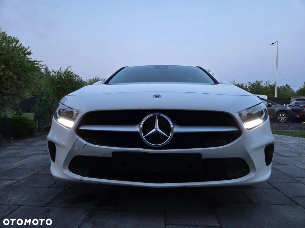 Mercedes-Benz Klasa A 180 d 7G-DCT Progressive - 10