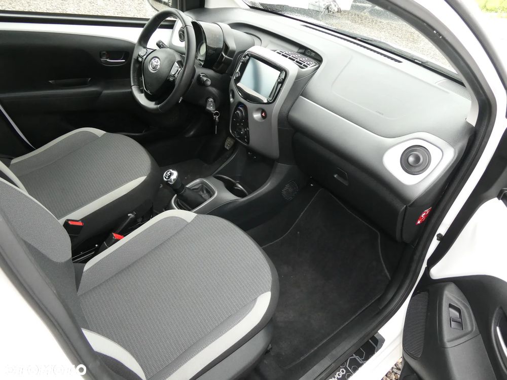 Toyota Aygo - 15
