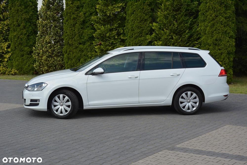 Volkswagen Golf 1.6 TDI BlueMotion Technology DSG Lounge - 4