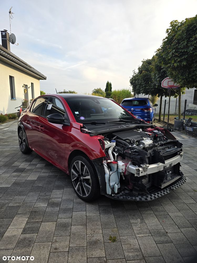 Peugeot 208 2020 photo 5