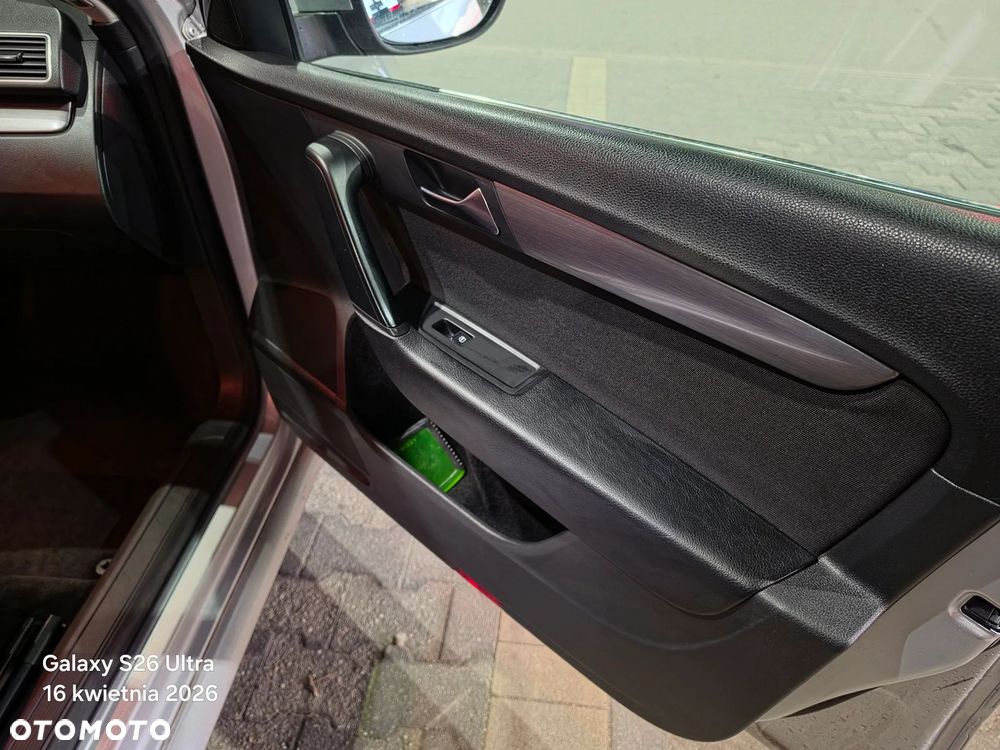 Volkswagen Passat 2.0 TDI DPF Comfortline - 17