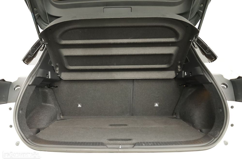 Nissan Qashqai 1.3 DIG-T Premiere Edition - 25