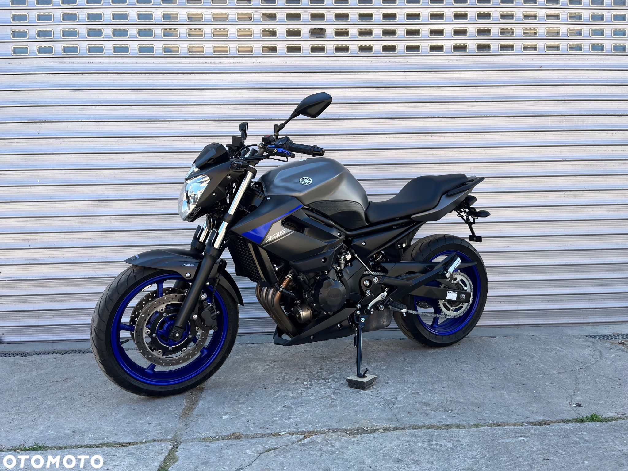 Yamaha XJ - 28