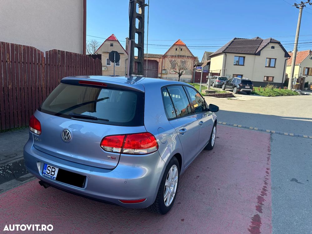 Volkswagen Golf 1.4 TSI Highline DSG - 4