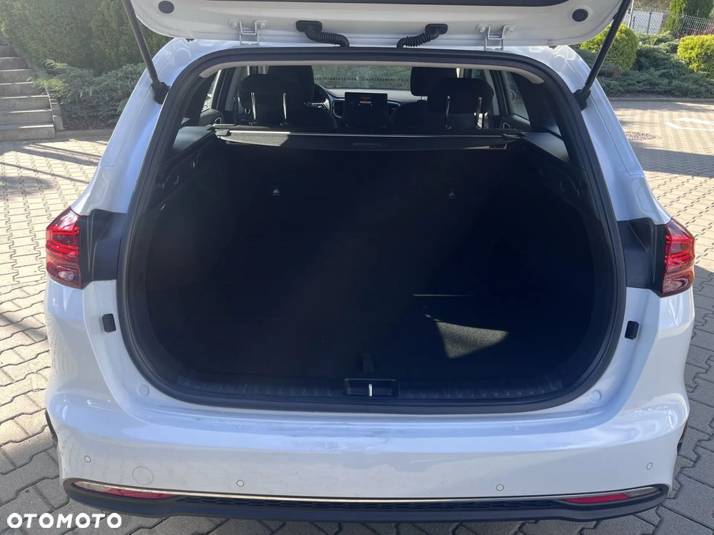 Kia Ceed 1.5 T-GDI M - 15