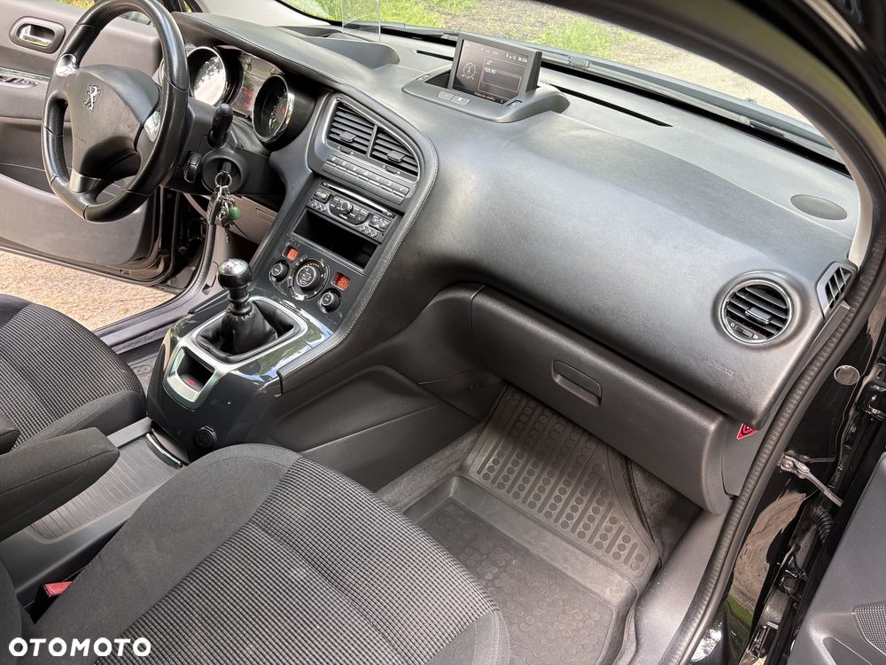 Peugeot 5008 1.6 BlueHDi Style 7os - 10