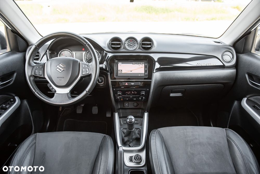 Suzuki Vitara 1.6 (4x4) Allgrip Comfort+ - 28