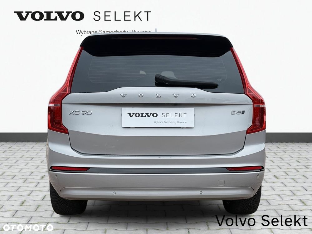 Volvo XC 90 - 8