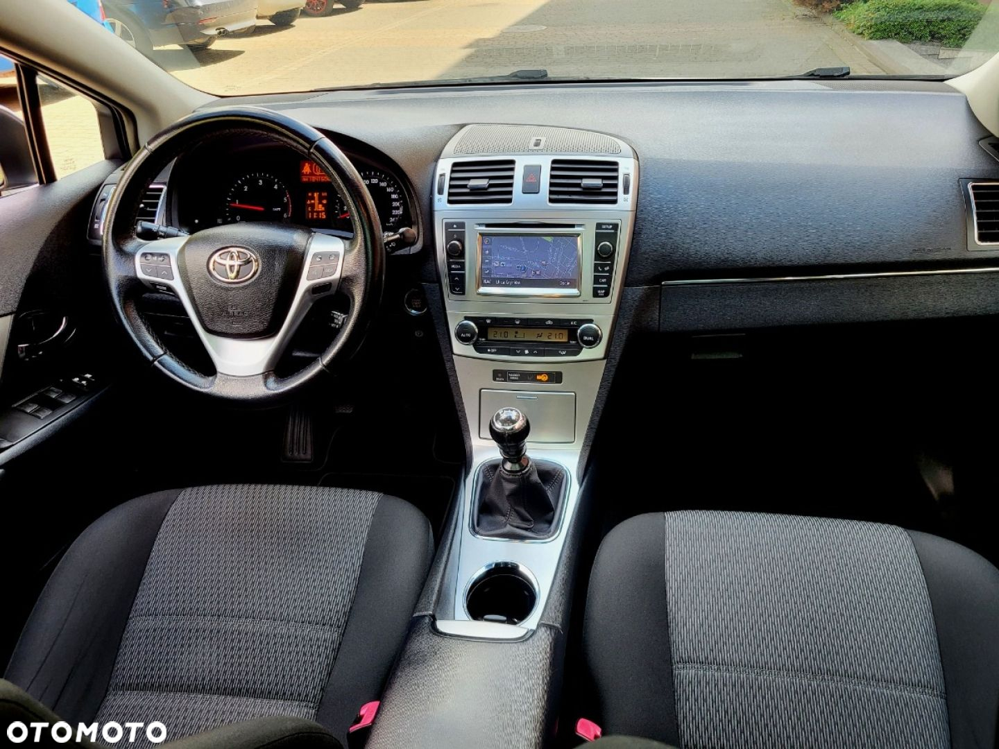 Toyota Avensis - 7
