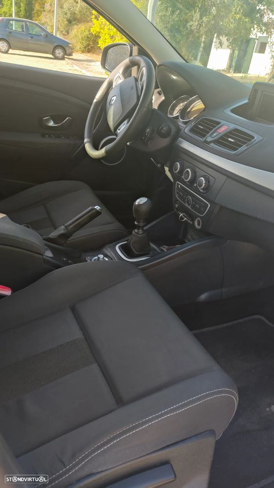Renault Mégane Sport Tourer 1.5 dCi Dynamique S - 17