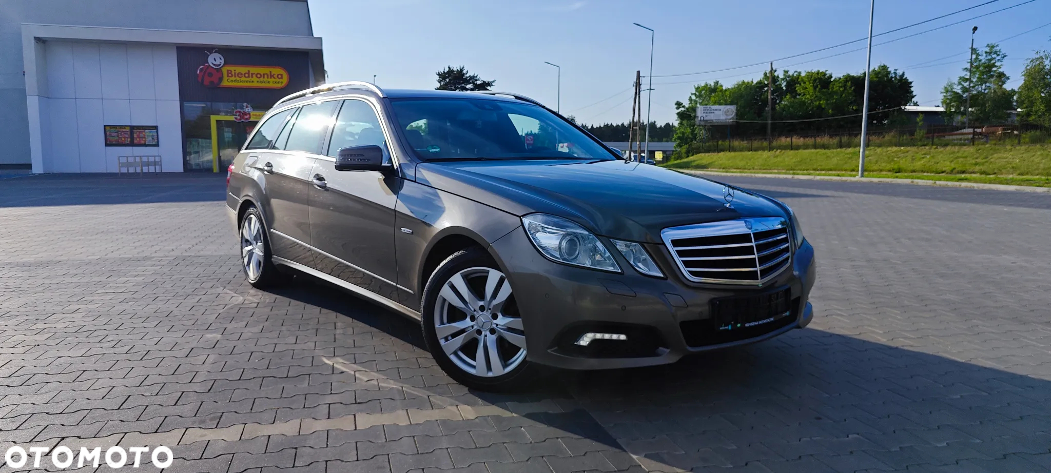 Mercedes-Benz Klasa E 220 T CDI Automatik Avantgarde - 38