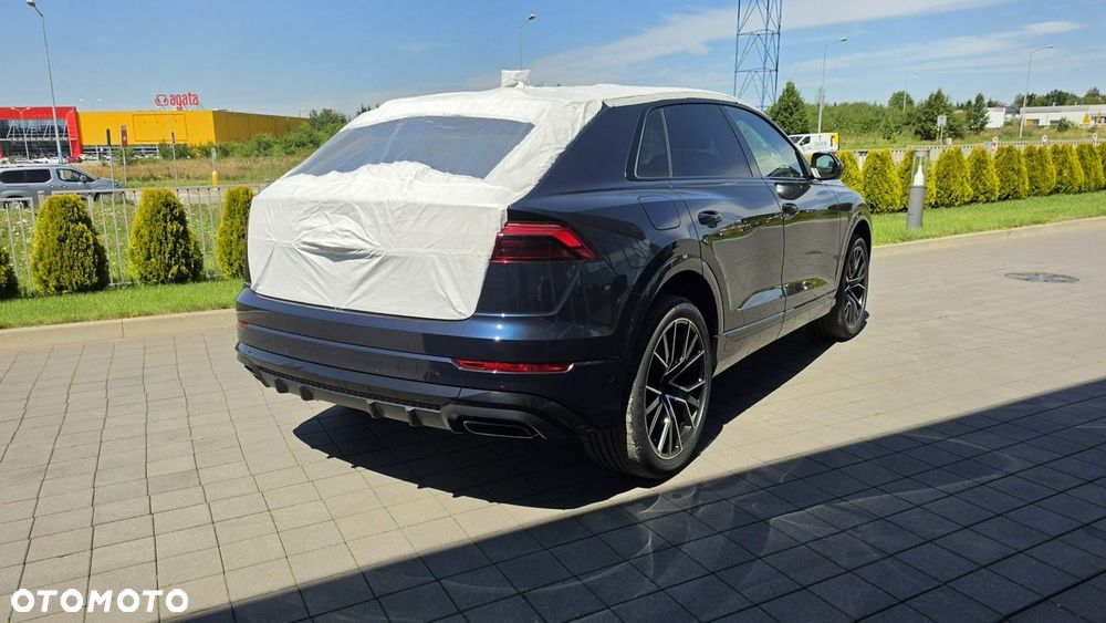 Audi Q8 - 4