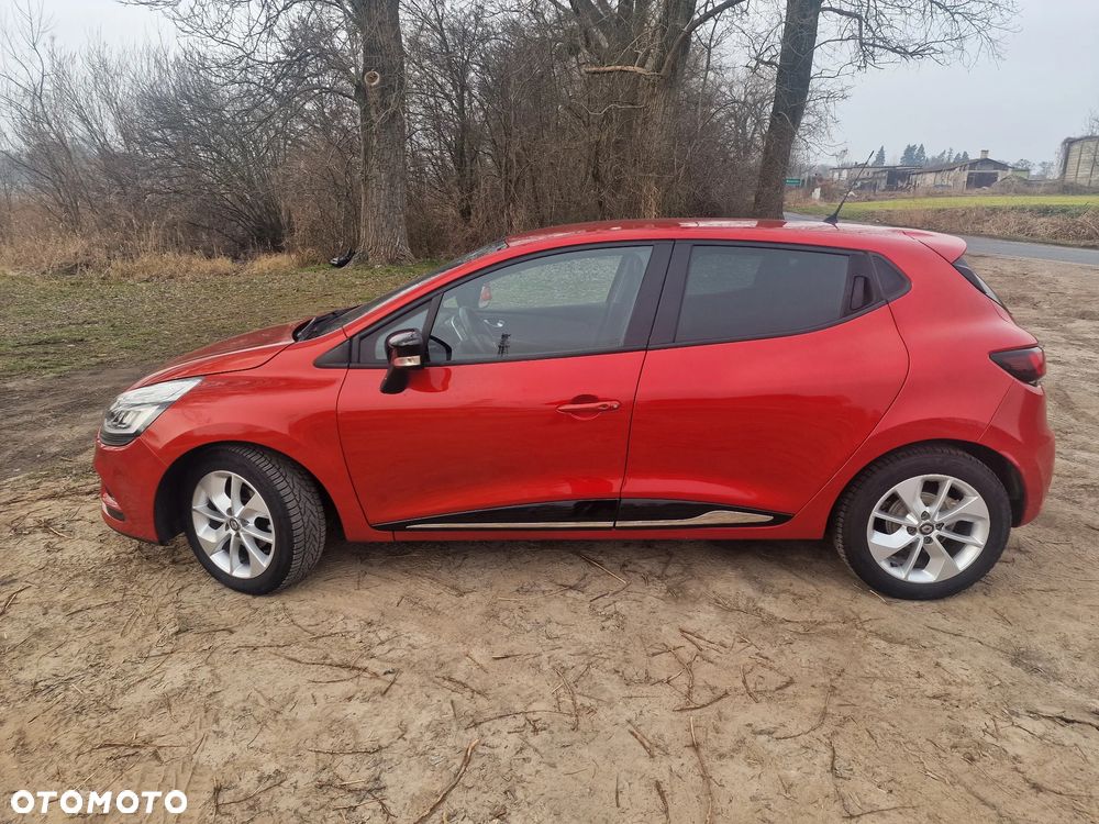 Renault Clio 1.5 dCi Energy Limited - 12