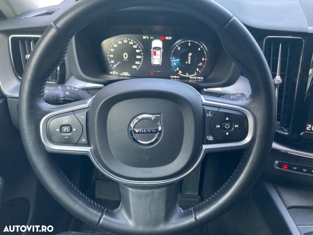 Volvo XC 60 D5 AWD Geartronic Inscription - 21