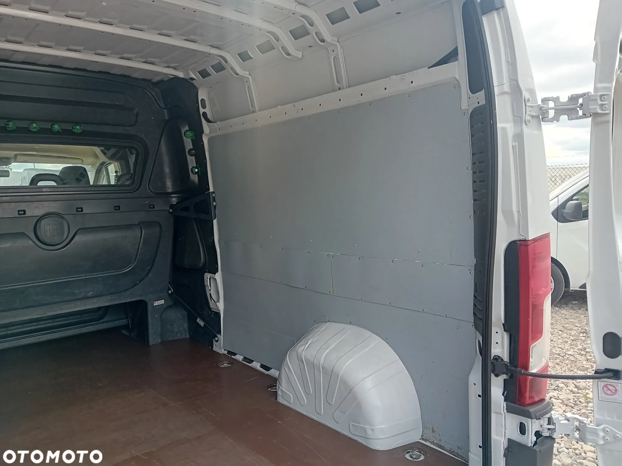 Fiat Ducato Brygadówka - 11
